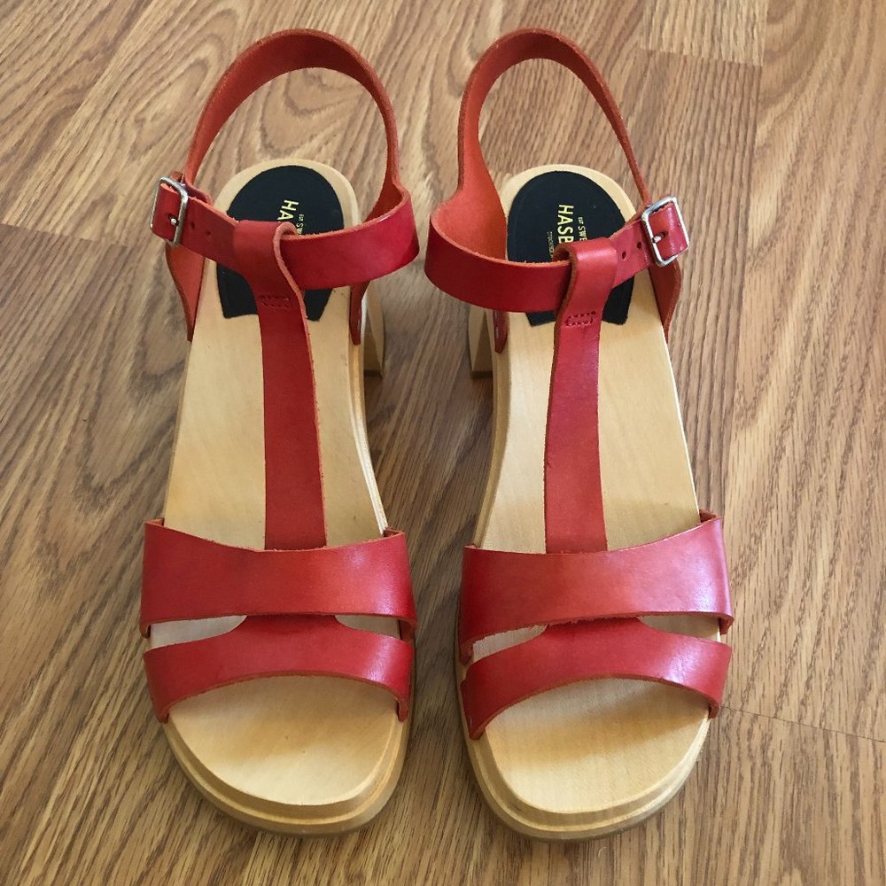 Swedish Hasbeens Leather T-Strap Sandals Size 8.5
